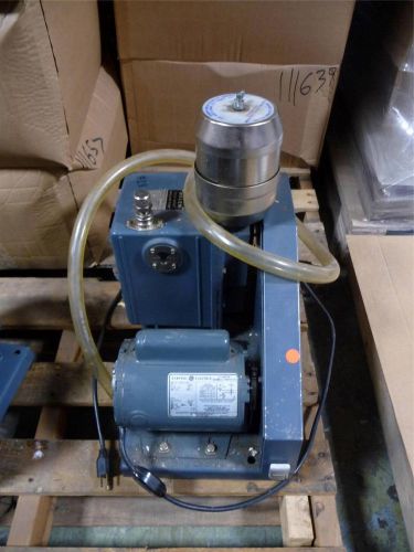 Welch 1402 duo-seal belt drive rotary vane mechanical vacuum pump for sale