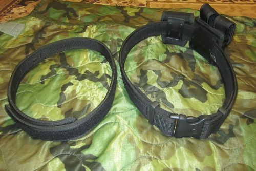 Uncle mikes sidekick itw nexus tsr 210 duty belt &amp; inner belt size m 34-36 for sale