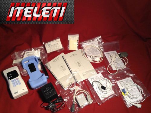 Smiths Medical 72042A1 - BCI 3303 Hand-Held Pulse Oximeter w/ Accessories