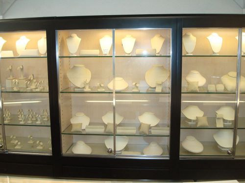 High Quality Wood Lighted WALL SHOWCASES Product/Jewelry Displays Glass