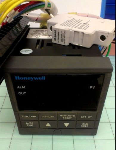 Honeywell udc-200 mini-pro temperature controller with accessories for sale
