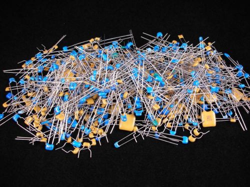 (500+ pcs.)  Radial Mono Capacitor - Grab Bag, assorted values and voltage
