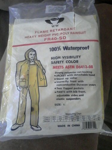 Flame retardant heavyweight PVC poly rain suit XL yellow