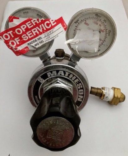 Matheson Gas Regulator w/ Dual Gauges