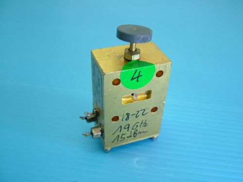 Gunn Oscillator 18 - 22GHz 15dBm WR42 Waveguide With Tune #4 P5000530