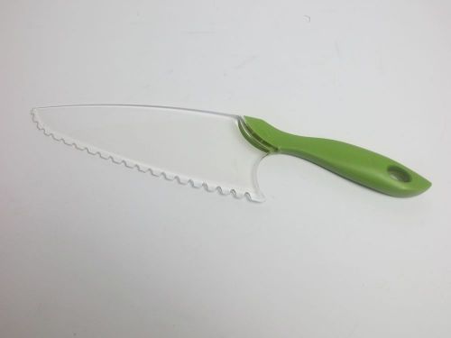Trudeau Lettuce Knife With Soft Comfortable Plastic Handle