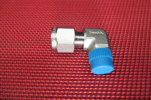 Swagelok® 1/4&#034; tube od x 1/8&#034; npt male pipe elbow connector 316 stainless steel for sale