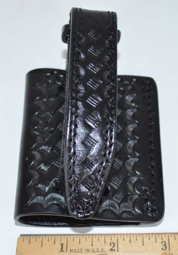 Dutyman 9221 Universal Radio Holder Basketweave Black Leather