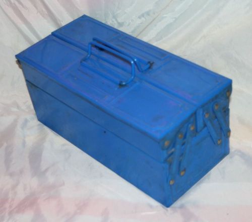 Mitsana Blue Cantilevered Tool Box