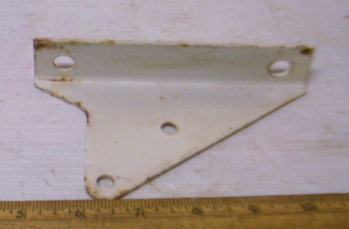 Steel angle bracket (nos) for sale