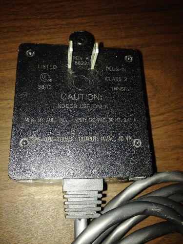 Ault Plug-In Class 2 Transformer - 38H3 - In: 120 VAC, 60 Hz, .41A - USED