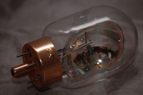 DLR 21.5 Volt, 250 Watt, 10 Hour Lamp for Optical Inspection Equipment.