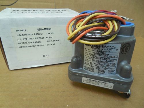 Barksdale Diaphragm Switch D2H-M18SS D2HM18SS 60 PSI 250 VDC 600 VAC New