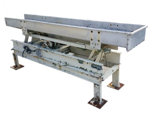Used Machine &amp; Conveyor Mfg. 18&#034;w X 7&#039; long Vibratory Conveyor