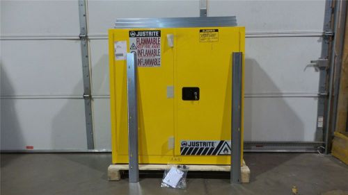 Justrite 893400 20 gal cap 44x43x12 in flammable liquid safety cabinet for sale
