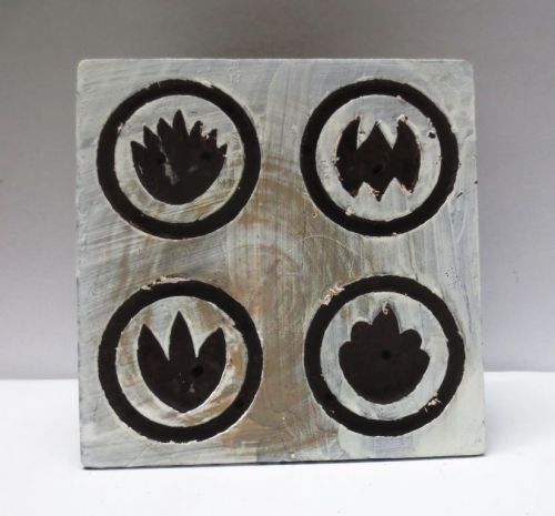 WOODEN HAND TEXTILE FABRIC PRINTER BLOCK STAMP DEEP GROOVE ANIMAL PAW PATTERN