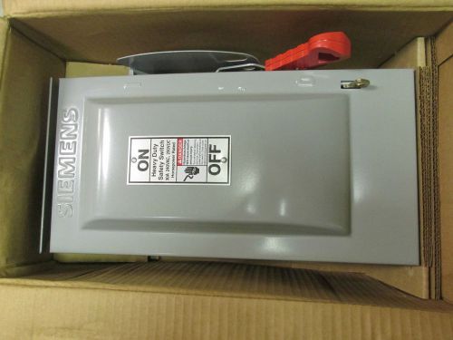 Nib.. siemens 30a fusible safety switch 240v  cat# hf221nr.. uk-300 for sale
