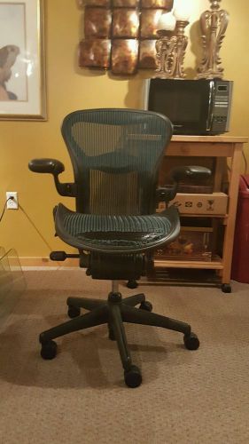 Herman Miller aeronautical chair size A