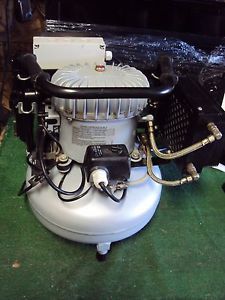 JUN AIR COMPRESSOR MODEL 6 TESTED WORKING CONDITION