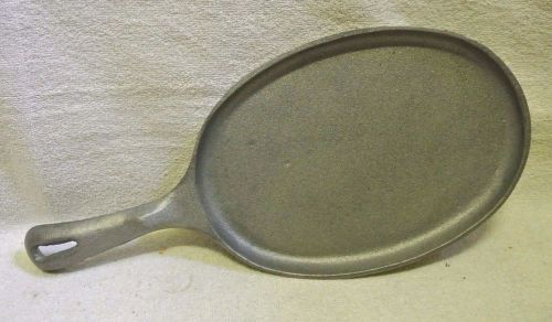 One (1) each Tomlinson Oval Skillet/Griddle with Handle 14&#034; x 7&#034; Cast Iron New