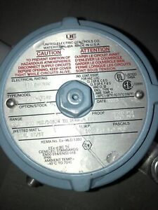 UNITED ELECTRIC CONTROLS UE J120-15192 HAZARDOUS LOCATION PRESSURE SWITCH