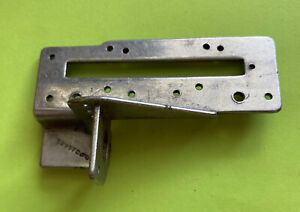 *USED* 52957C-UNION SPECIAL-TAKEUP SHIELD (PLATE) *FREE SHIPPING*