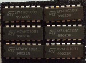 6x STmicroelectronics M74HC10B1 - Tripple 3-Input NAND Gate
