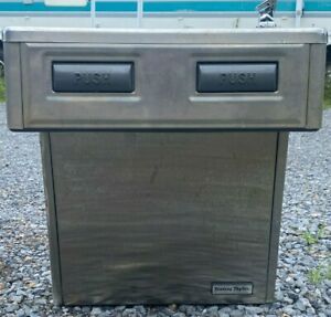 Halsey-Taylor Water Fountain (wall mount)