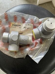 39490693 Minimum Pressure Check Valve Ingersoll Rand OEM NEW