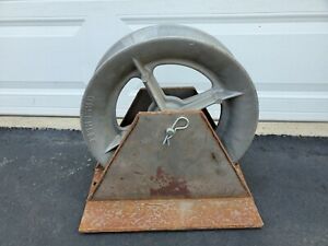 Greenlee 18&#034; Cable / Wire guide Tray Type Cable Sheave Local pick-up only
