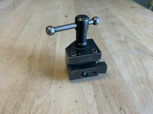 Hardinge D9 Tool Post