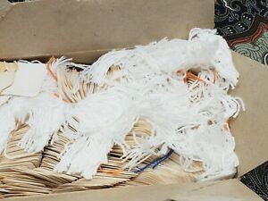 1000 PIECE LOT -  ALL WHITE MEDIUM PRICE TAGS WITH STRINGS