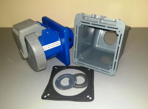 Hubbell hbl363r6w 363r6w ac receptacle iec60309 iec 309 pin &amp; sleeve watertight for sale