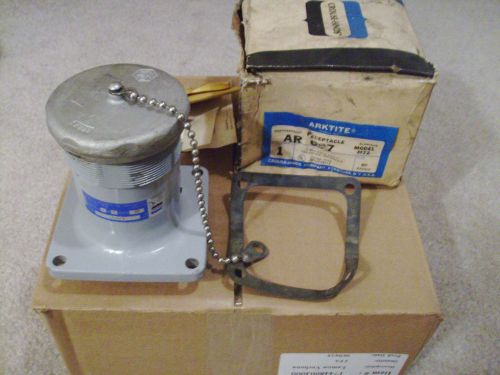 Crouse-Hinds AR 637 M72 Arktite Weatherproof Receptacle NOS NEW