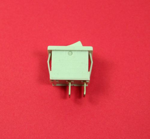 Joemex 83 Series Miniature Rocker Switch - SPST - 125V 15A - 250V 10A - Snap-in