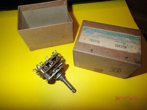 Vintage Electronic Part Sperry Gyroscope Switch 725214 on the Box