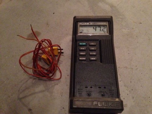 Fluke 52 k/j dual-input thermocouple digital thermometer w/ temperature probe for sale
