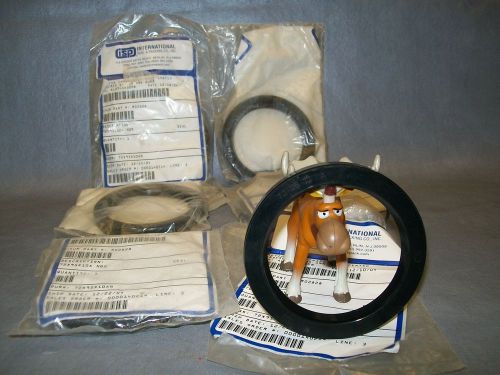 ISP 72X95X10A Oil Seal Lot of 6