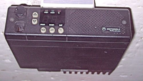 Motorola Radius VHF 25W 8 Channel Transceiver