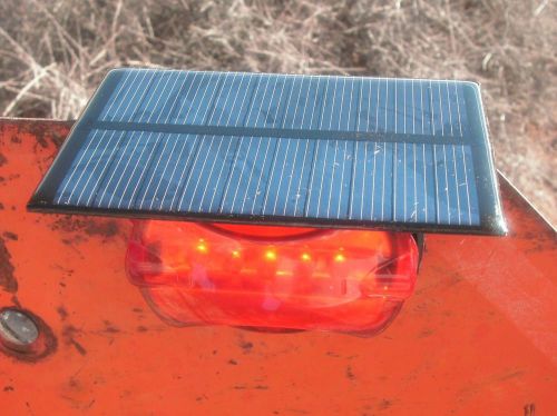 Solar Powered traffic stop sign warning light, 5 flashing red leds, 2.4v, halo