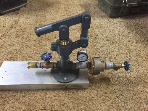 Henderer Hydrostatic Test Pump (TT)