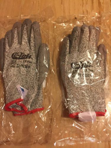 2 Pairs - PIP G-Tek 19-D150 Gray Dyneema/Medium/Cut Resistant Gloves