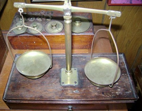 Antique troemner type balance beam scale - very nice condition! for sale
