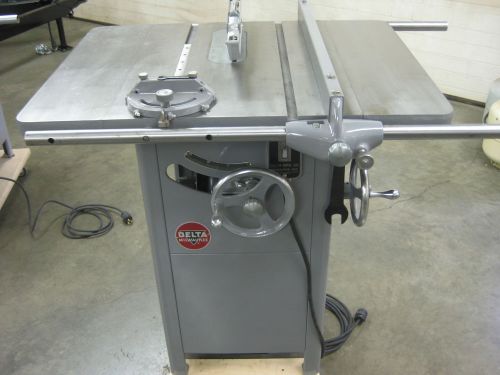 Delta unisaw junior table saw - fully reconditioned - excellent condition for sale