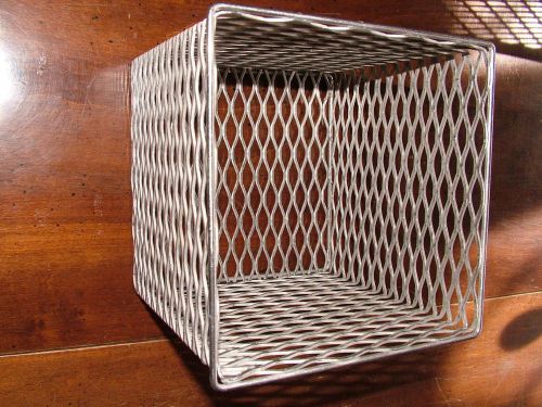Stainless Steel Autoclaving Wire Baskets 2 x square and 1 x Circular