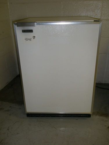 MARVEL INDUSTRIES UNDERCOUNTER LAB FREEZER 6CAF(TESTED AT 10 DEGREES)