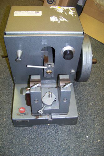 Leitz 1212 Microtome