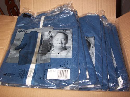 Lot of 5--new 3m blue polypropylene disposable 4400  lab coat/ppe size 2xl for sale