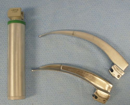 Heine Fiber Optic Laryngoscope Handle with 2 Mac Blades