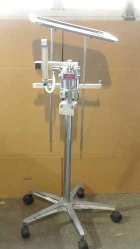 Mobile veterinary anesthesia machine w/flowmeter &amp; vip 3000 isoflurane vaporizer for sale